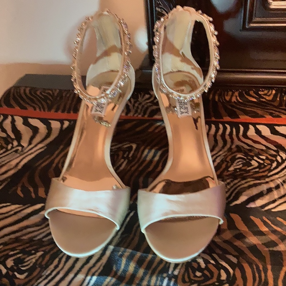 Badgley Mischka shoes